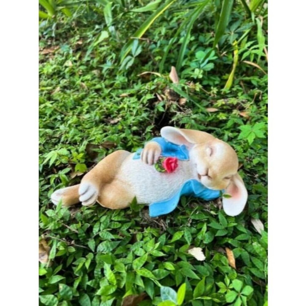 Garden Statues Rabbit, Fantasy Bunny Outdoor Art Décor Animal Figurines Ornament
